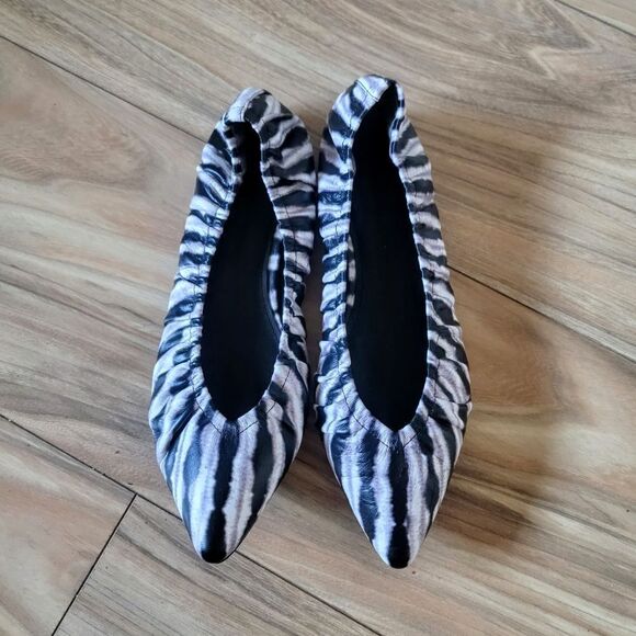 🆕️ Sigerson Morrison Lahela Ruched Pointed Toe Flats in Tie Dye Sz 36 - Picture 6 of 12